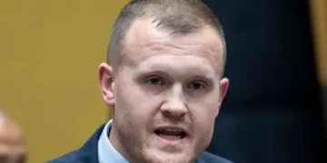 Ian Cameron: South African MP fends off attack by gang during attempted hijacking